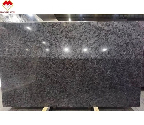 天然ブラシ革表面マトリックス ヴェルサーシ 黒 クラシック 黒クォーツィート  Brazilian countertop