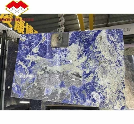 大型スラブ 現代の豪華石 ホワイト静脈 リビングルーム用のクロイソンヌ大理石 床タイル