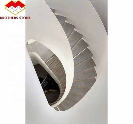 内装用 天然大理石の螺旋階段 細工された尺寸に合わせて切った脚台と現代的なスタイル