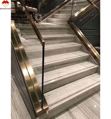 木製の白い大理石の直線階段,描画面と防滑テープデザイン