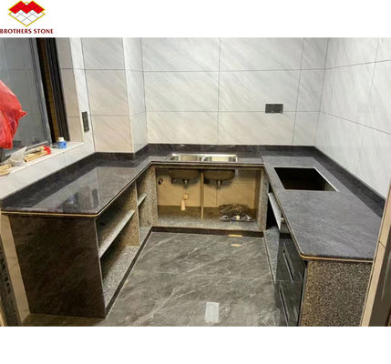 キッチンカウンタータップと床のための近代的なスタイルで磨いたビザグブルー花びらタイル