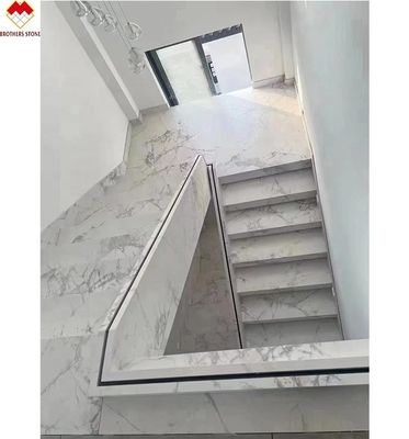 MOHS 6-7 硬さ 白色大理石型 ポルセランタイル スタイリング付き階段