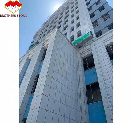 ポリッシュした大きな60*60 グラニットブロック 現代のデザインで天然のサイズに切断された生石