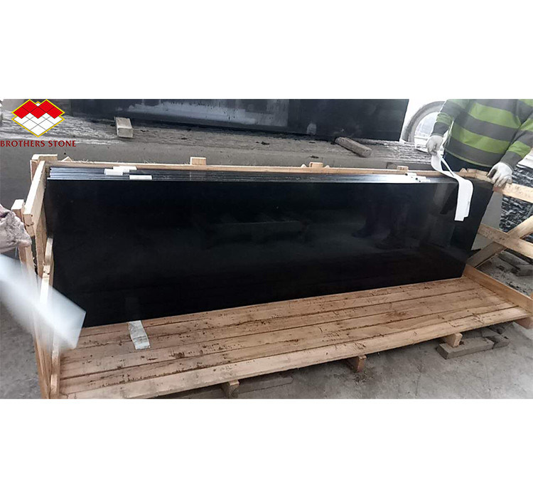 純黒色 グラニットスラブ 表面を磨いた 完成品 大きいスラブ形